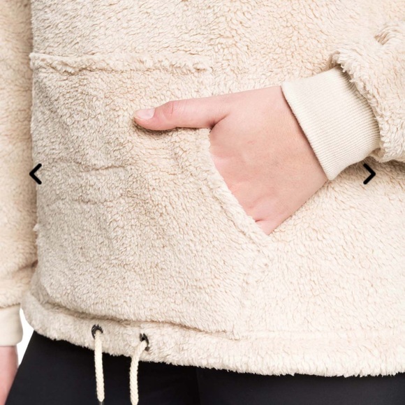 ✨ ROXY PLUMA SHERPA HOODIE SWEATER ✨ - Picture 5 of 14